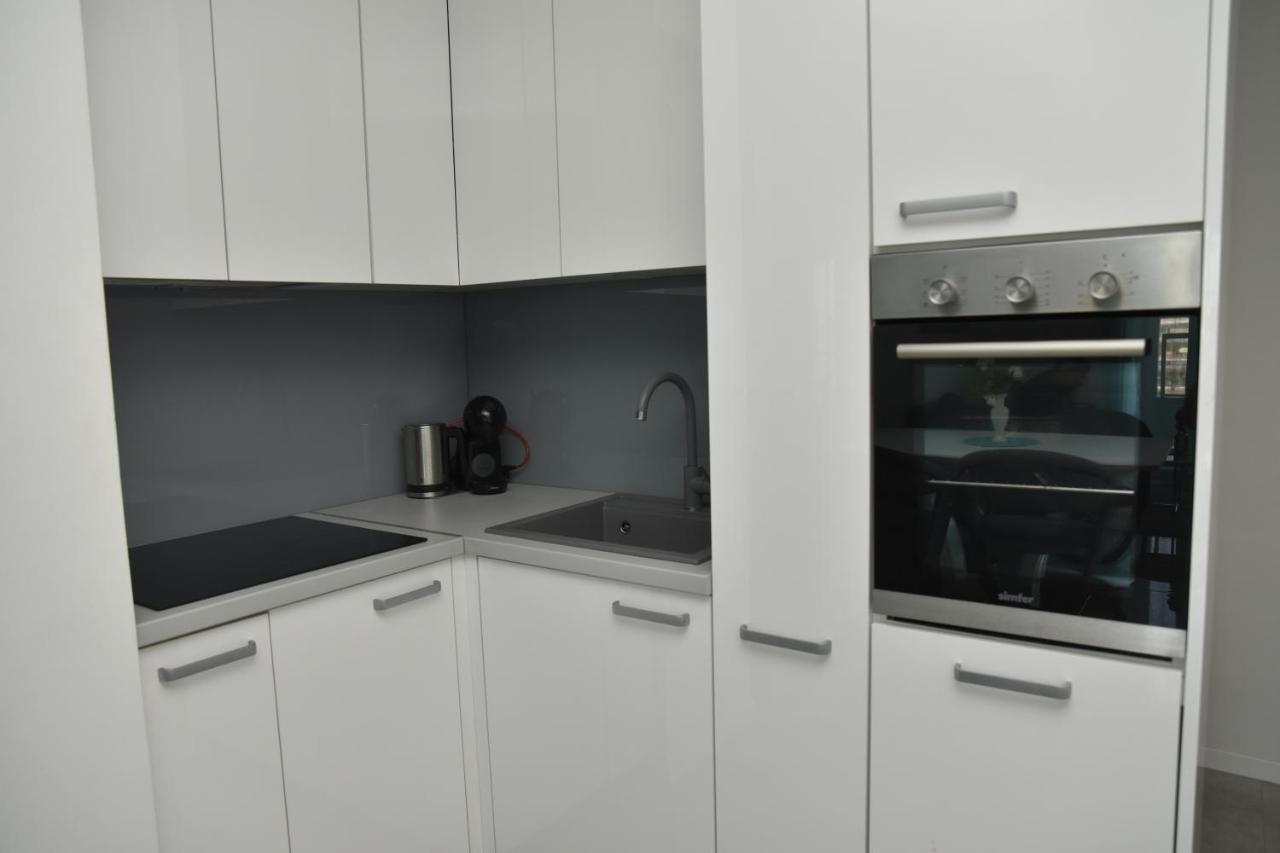 55 Apartment *